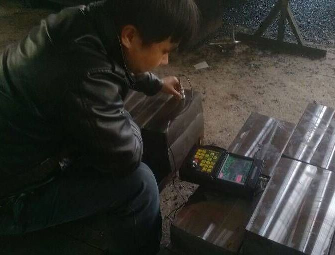 超聲波探傷儀試機現(xiàn)場
